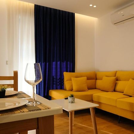 2E Center Apartment ティラナ エクステリア 写真