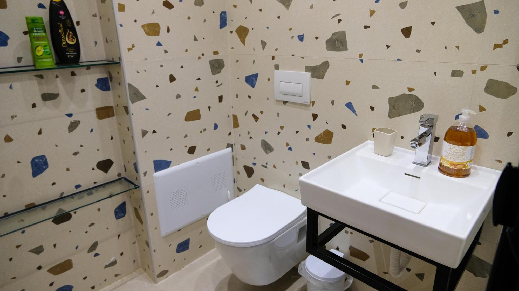 2E Center Apartment ティラナ エクステリア 写真